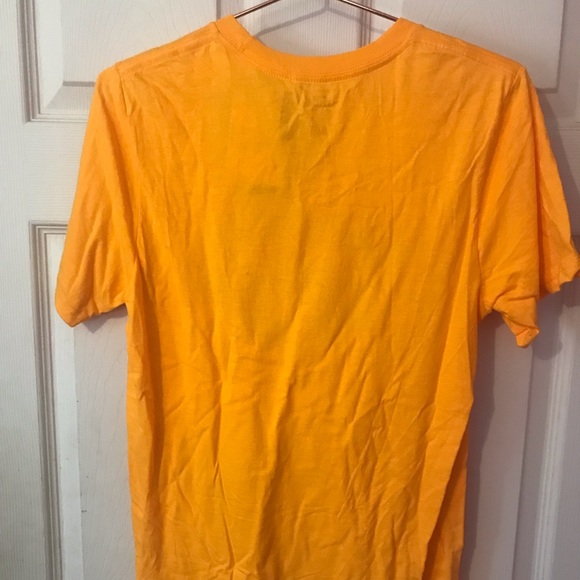 Nashville Predators Logo Adidas Yellow T-Shirt New with Defects Mens Small S - Picture 7 of 12